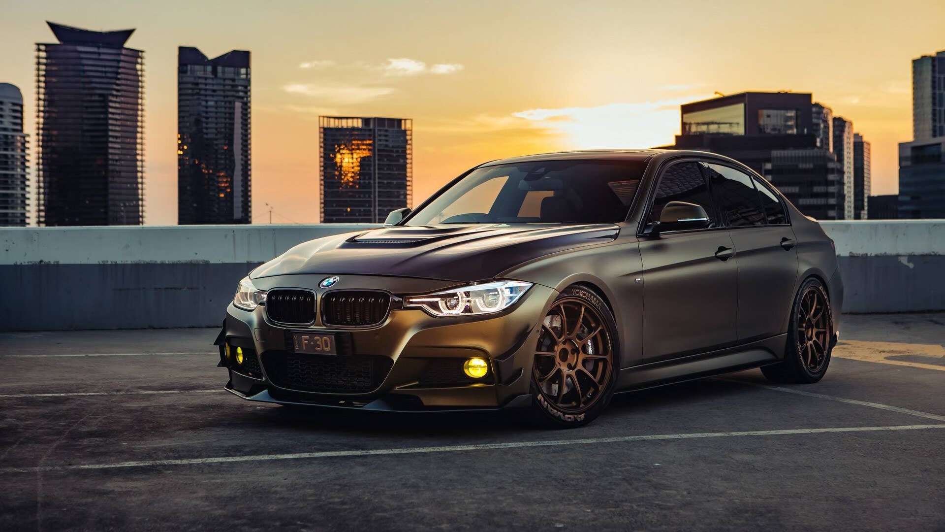 澳网五盘险胜成拉沃尔杯前奏，鲁德极限救赎惊艳墨尔本