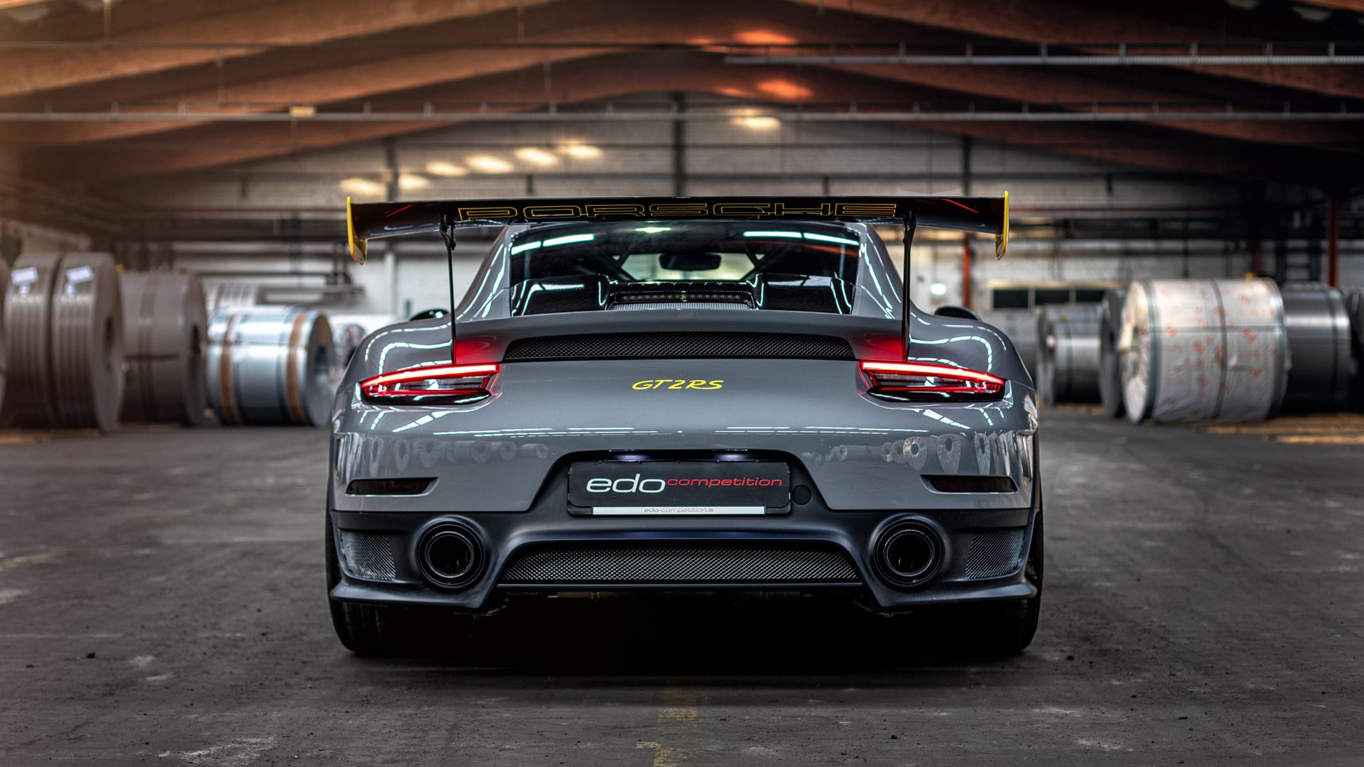 冰封三狮，烈焰灼台，当代竞技的冷静与狂热