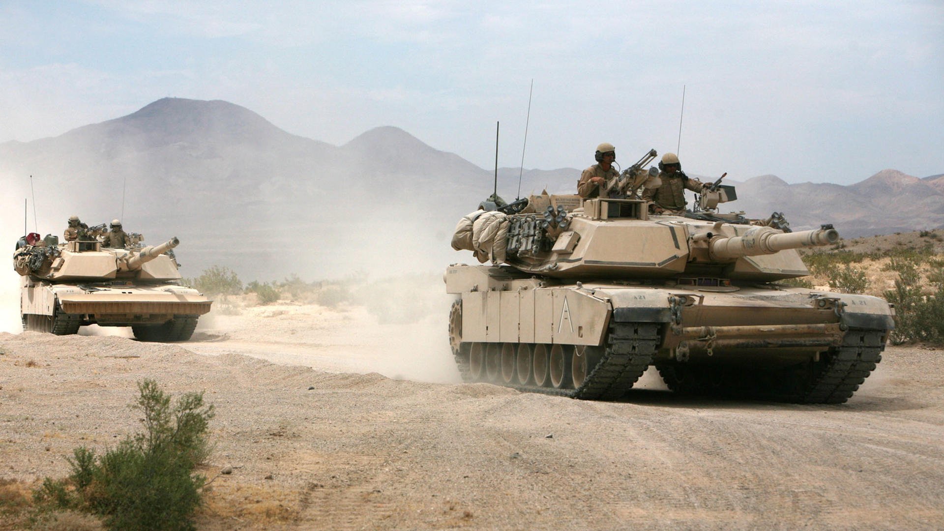 冰冷杀手!欧文关键4分钟连得11分,活塞击落老鹰